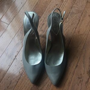 Guess Heather Gray Heels